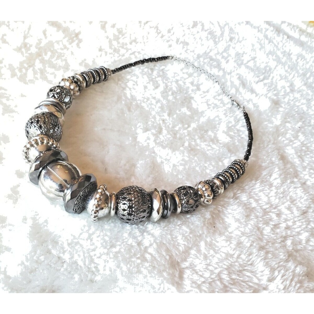 * BOLD Elements * - Silver Tone Silver Core Choker Fashion Necklace ( 18 - 21" )